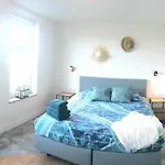 Bed No Breakfast De Kapitein Guest house 3*