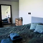 Bed No Breakfast De Kapitein Guest house 3*