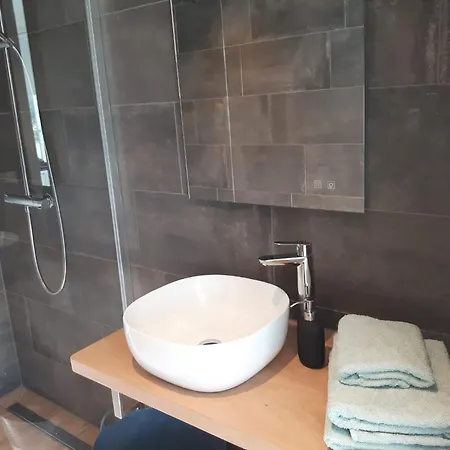 Bed No Breakfast De Kapitein Gasthuis