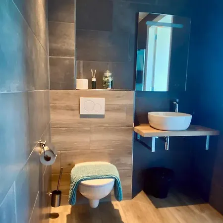 Bed No Breakfast De Kapitein