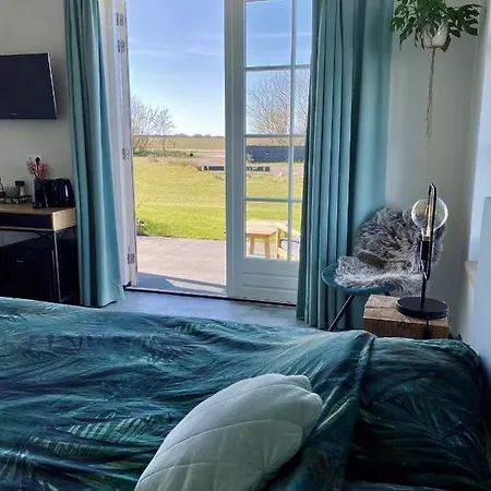 Bed No Breakfast De Kapitein