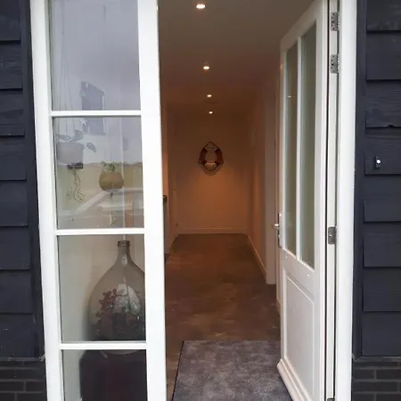 Bed No Breakfast De Kapitein