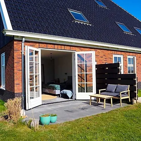 Bed No Breakfast De Kapitein 3* 't Horntje
