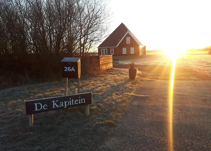 Bed No Breakfast De Kapitein Pensionat