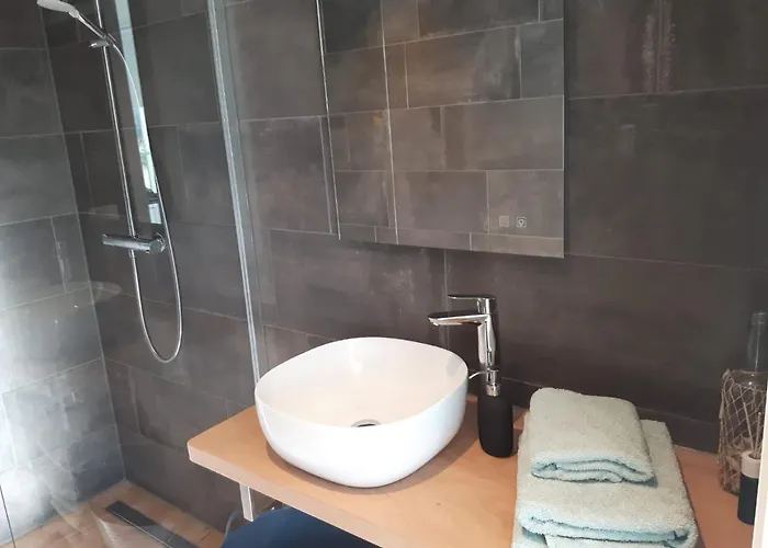 Bed No Breakfast De Kapitein Pensionat