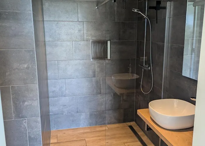 Bed No Breakfast De Kapitein Pensionat